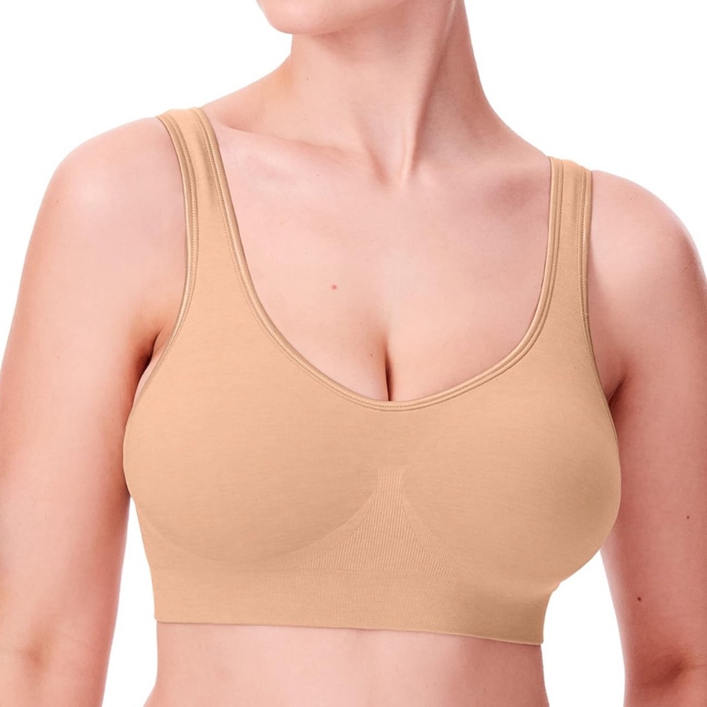 Bali Women's Comfort Revolution Wireless, ComfortFlex Fit Full-Coverage Bra
